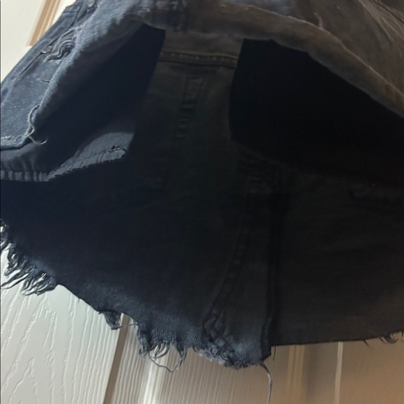One Teaspoon Dark Denim Jean Shorts junk yard - Picture 2 of 11